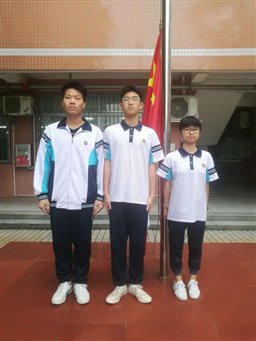 升旗手合影