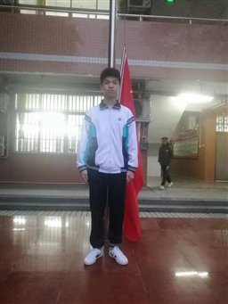 黄益晨